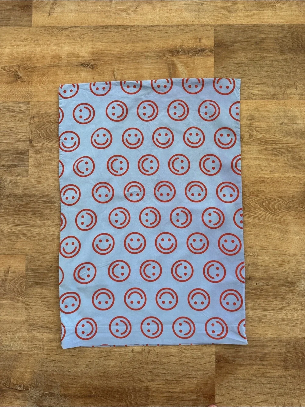 BAGGU organic cotton Blue & orange Smiley face Pattern super rare pillowcase EUC